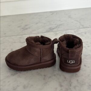 UGG Toddlers’ Classic Ultra Mini - Burnt Cedar - 7T